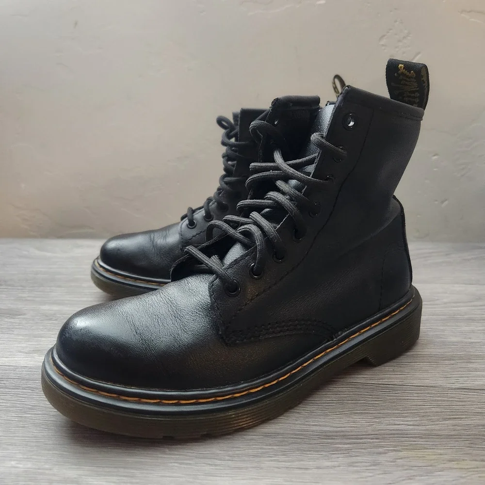 Dr. Martens  Delaney Black Leather Lace Up Boots Kids US Size 1 Side Zip Unisex‎